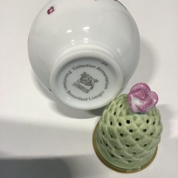 Vintage Bernardeu Limoges Sugar Shaker - Picture 8 of 11
